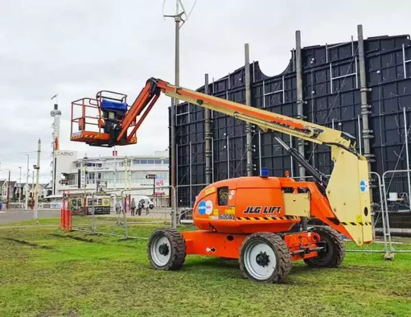 Cherry Picker Pleasure Beach 700x540