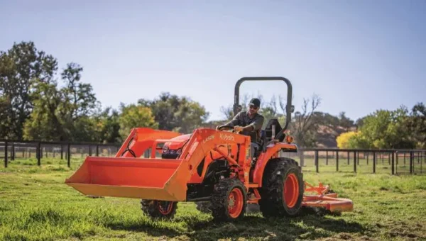 Kubota L3302001 E1706121447134